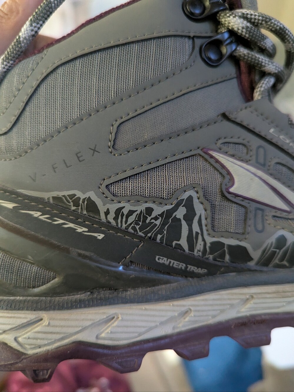 Altra Lone Peak 4 Mid Mesh Women's Hiking Shoes - Gray & Burgundy - Picture 8 of 9